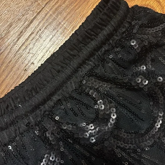 Living Doll Sequin Shorts - Picture 9 of 9